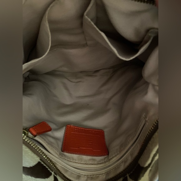 Good used authentic Coach messenger crossbody purse, tan and burnt orange - Picture 5 of 6